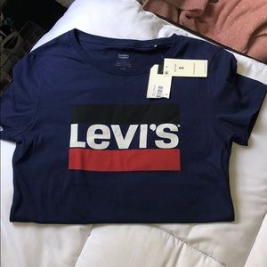 Levis shirt